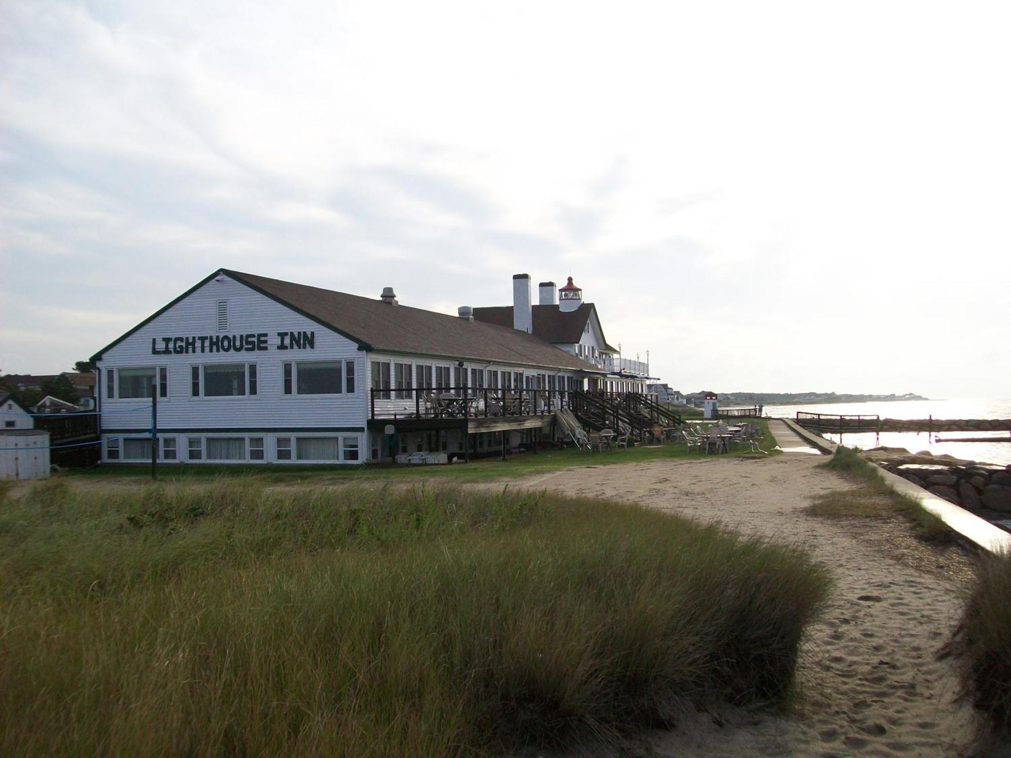 Lighthouse Inn Cape Cod West Dennis Exterior photo